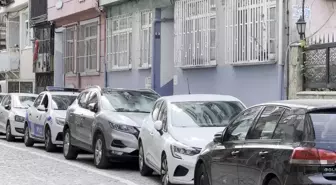 Polis memuru, ev arkadaşını parçalara ayırıp intihar etti