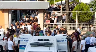 İnegöl'de Eşini Öldürüp İntihar Eden Şoförün Cenazesi Toprağa Verildi