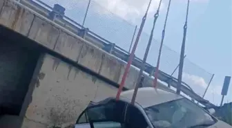 Bolu'da Otoyolda Köprüden Uçan Otomobilde 2 Yaralı