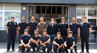 Dört Kuşak Bir Arada: Ahmet Güneş'in Babalar Günü Sürprizi