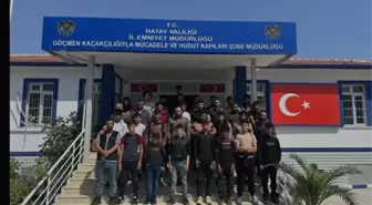 Hatay’da Durdurulan TIR’da 31 Kaçak Göçmen Yakalandı