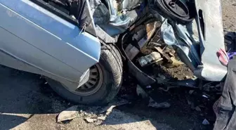 Çanakkale'de Trafik Kazası: 2 Ölü