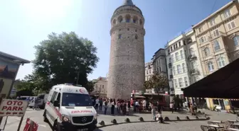 Galata Kulesi'nden Düşen Genç Hayatını Kaybetti