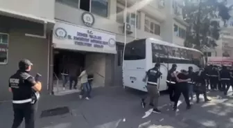 İzmir'de Suç Örgütü Operasyonunda 17 Tutuklama