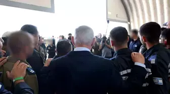 Netanyahu: Tahran'daki sivillere 'Tahran'ı boşaltın' diyoruz