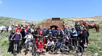 Erzurum'da 'Tarihe Pedallıyoruz' Etkinliği Yoğun İlgi Gördü