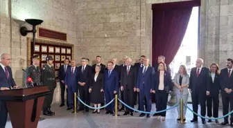 TBMM Başkanı Numan Kurtulmuş, Anıtkabir'i Ziyaret Etti