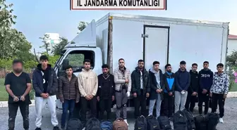 Tekirdağ'da 13 Kaçak Göçmen ve 1 Organizatör Yakalandı