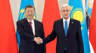 Xi Jinping, Kazakistan Cumhurbaşkanı Tokayev ile Görüştü