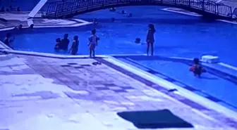 Mardin'de Cankurtaran 3 Yaşındaki Çocuğu Boğulmaktan Kurtardı
