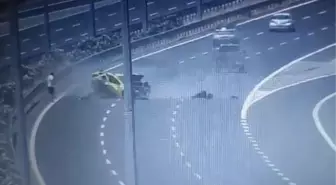 İzmir'de 1 kişinin öldüğü feci kaza kamerada