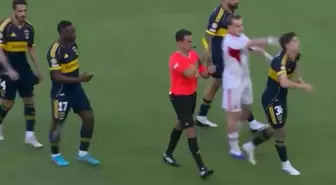 Hakemin yanında yaptı! Boca Juniors maçında Kerem Aktürkoğlu'nu çıldırtan hareket