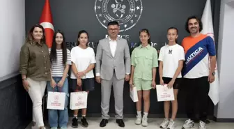 Düzce'nin Tenis Başarısı: Mustafa Açıkalın Ortaokulu Türkiye Dördüncüsü