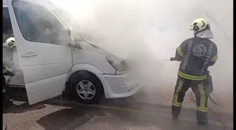 Denizli'de İşçi Servisi Yangın Çıkardı
