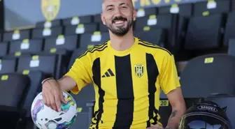 Süper Lig'in unutulmaz ismi Ahmet İlhan Özek'ten sürpriz imza