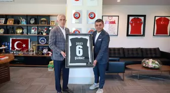 TFF Başkanı Hacıosmanoğlu, 2'nci Lig Kulüpleri ile Toplantı Düzenledi