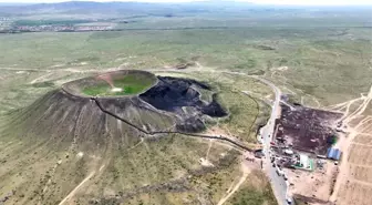 İç Moğolistan'daki Ulanhada Yanardağı Kümesi, Yaz Turizmine Hazır