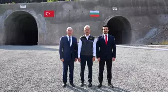 Bakan Uraloğlu Bulgaristan'da Demir Yolu Projesini Ziyaret Etti