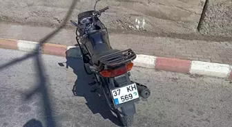 Tosya'da Motosiklet Kazası: Sürücü Ağır Yaralı
