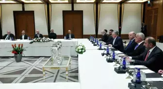 Cumhurbaşkanı Erdoğan, Süper Lig'e yükselen 3 futbol kulübünün başkanlarını kabul etti