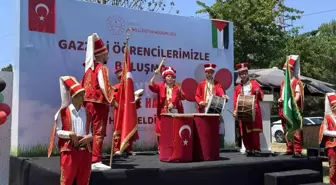 Gazzeli Çocuklar İstanbul'da Eğlenceli Bir Gün Geçirdi