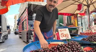 Eskişehir'de Kiraz Fiyatları Zirveye Çıktı: Kilogramı 500 Lira
