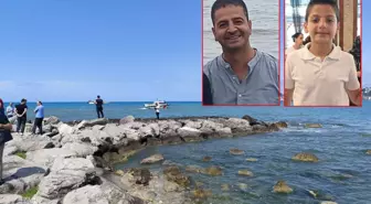 Baba ve oğlu girdikleri denizde can verdi