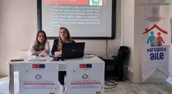 Bayburt'ta Koruyucu Aile Farkındalık Eğitimi Düzenlendi