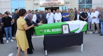 Beyin Tümörü Nedeniyle Hayatını Kaybeden Doktor Son Yolculuğuna Uğurlandı