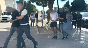 Çeşme'de Uyuşturucu Operasyonu: 3 Şüpheli Tutuklandı