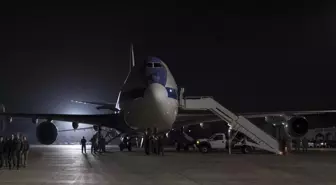 Dünya diken üstünde! 'Kıyamet uçağı' gizlice havalandı