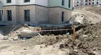 Hatay'da Alt Yapı Çalışmasında Meydana Gelen Göçükte 2 İşçi Hayatını Kaybetti