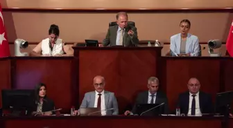 İstanbul Büyükşehir Belediye Meclisi'nde Gergin Anlar