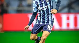 Kayserispor, İzzet Çelik ile 3 Yıllık Anlaşma Sağladı
