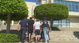 Marmaris'te Düzensiz Göçmen Operasyonu: 67 Kişi Yakalandı, 7 Şüpheli Tutuklandı