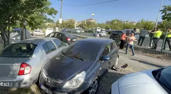 Tekirdağ'da Tır Çarpan Otomobil Site Bahçesine Uçtu