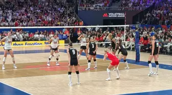 A Milli Kadın Voleybol Takımı, Kanada'yı 3-0'la Geçti