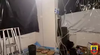 Serdivan'da Uyuşturucu Operasyonu: İki Kişi Gözaltına Alındı