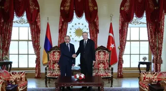 Cumhurbaşkanı Erdoğan, Ermenistan Başbakanı Paşinyan'ı Kabul Etti