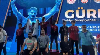Eskişehirli Güreşçiler Türkiye Şampiyonası'nda Başarı Elde Etti