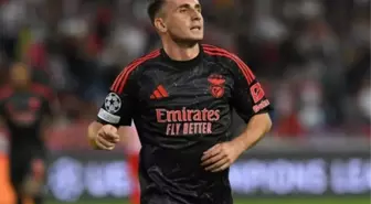 Kerem Aktürkoğlu Benfica Auckland City maçında oynuyor mu, ilk 11'de mi, kadroda mı, yedek mi?