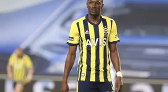 Mame Thiam canlı yayında açıkladı: Fenerbahçe'ye imza atacak