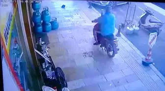 Antalya'da Hırsızlık: Tüpçü Dükkanından Tüp Çalan Şahıs Güvenlik Kamerasına Yakalandı