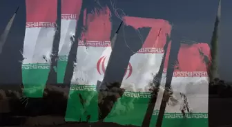 Uluslararası kamuoyunda infial yaratan kapak: İran'ı 6 parçaya böldüler