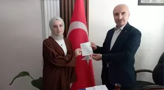 Üniversite Öğrencisinden Takdire Şayan Bağış