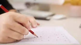 YKS 4 yanlış 1 doğruyu götürüyor mu?