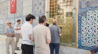 YKS Adayları, Sınav Öncesi Eyüp Sultan Cami'nde Dua Etti