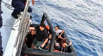 Marmaris Açıklarında 21 Düzensiz Göçmen Kurtarıldı