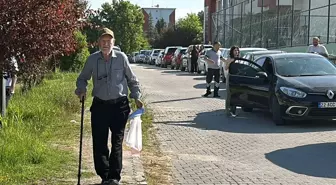 81 Yaşındaki Şevki Kılıç, 8. Kez YKS'ye Girdi