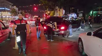 İstanbul'da Güvenlik Denetimlerinde 14 Şüpheli Yakalandı
